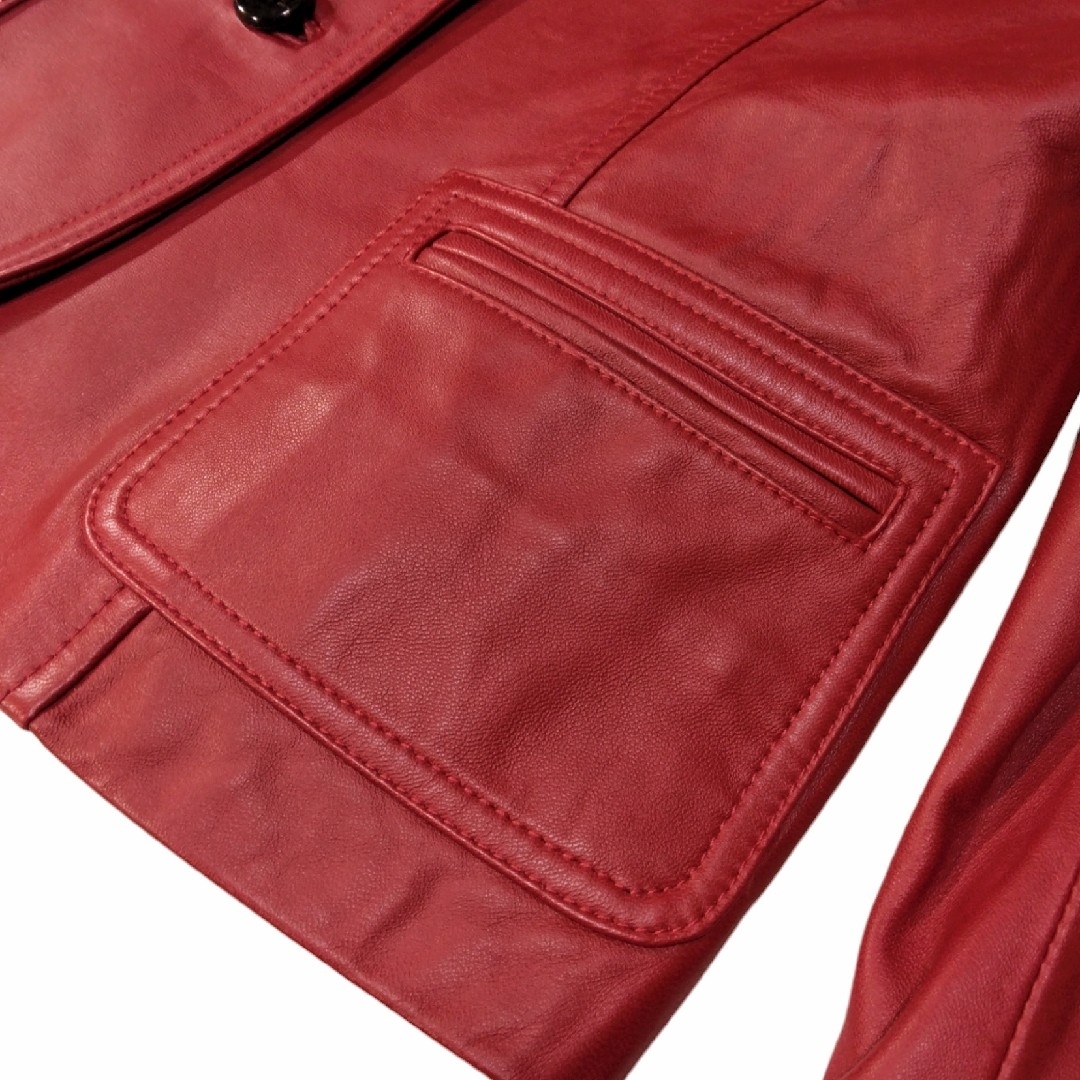べルッチ ✿ ラムレザー 羊革 本革 ジャケット 38 M 赤 レッド アウター レディースのジャケット/アウター(ライダースジャケット)の商品写真