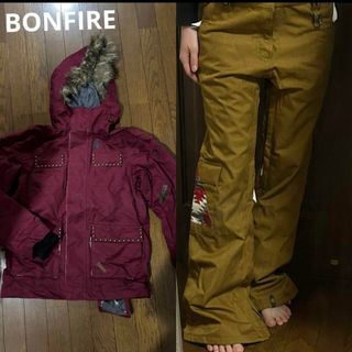 美品 BONFIRE スノボー ジャケット パンツ セット スノーウェア S M(ウエア/装備)