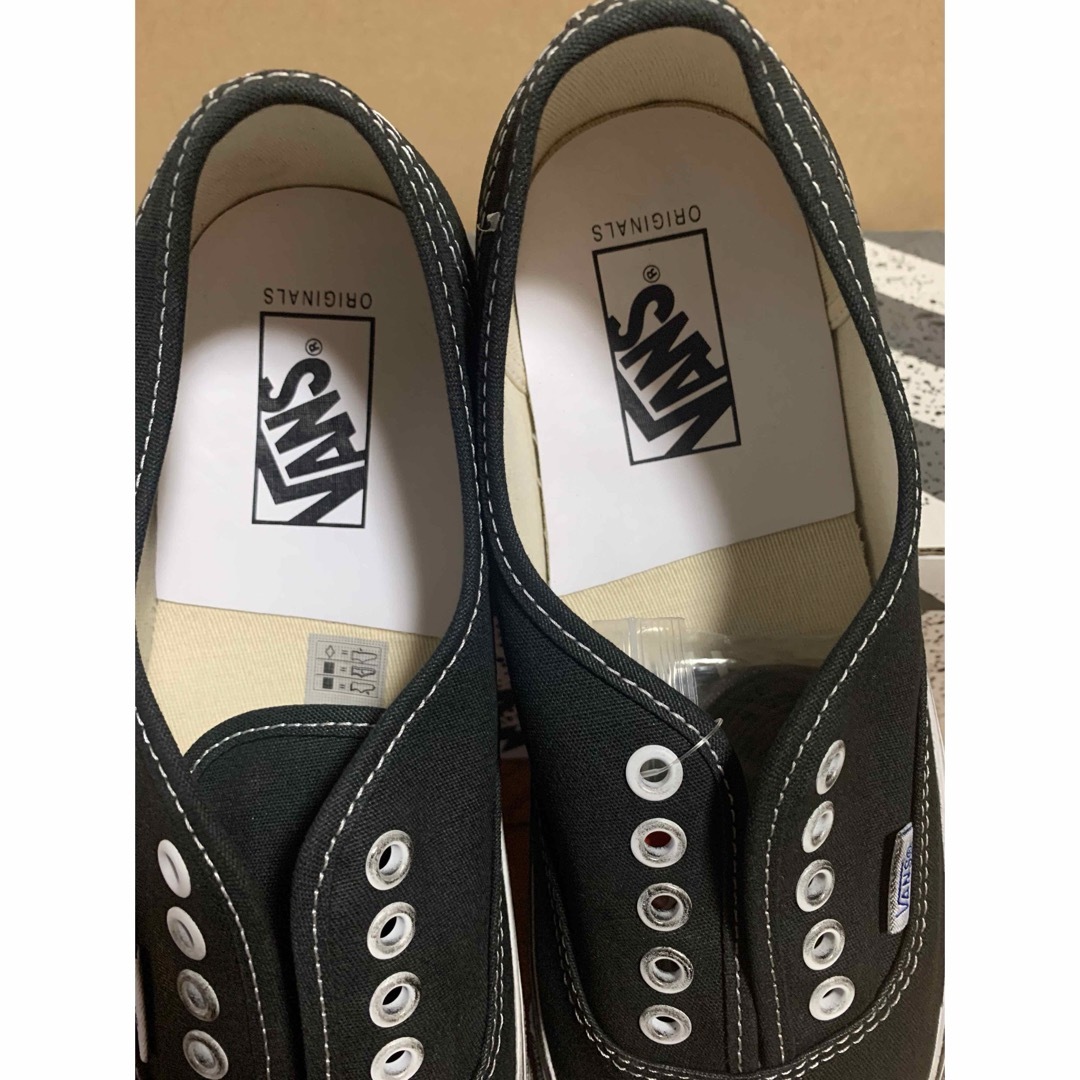 VANS VAULT(バンズボルト)のvans vault OG Authentic  LX バンズ　ヴィンテージ加工 メンズの靴/シューズ(スニーカー)の商品写真