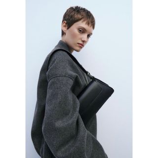 ザラ(ZARA)の新品未開封　ZARA フラップ ミニマル ショルダーバッグ　田中真美子さん愛用(ショルダーバッグ)