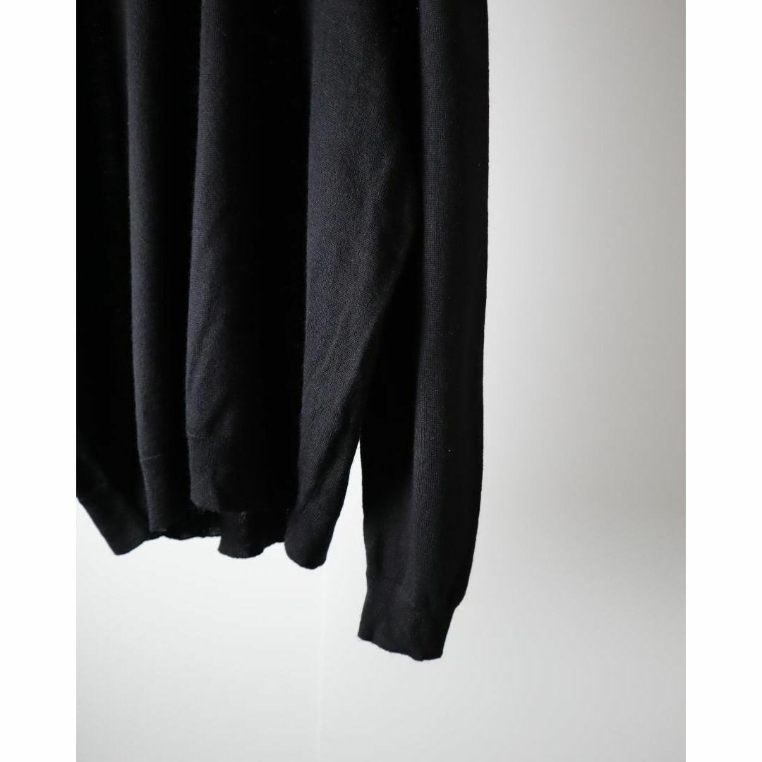 VINTAGE(ヴィンテージ)のCLUB ROOM メリノウール ハイゲージ Vネック ニット セーター 黒 メンズのトップス(ニット/セーター)の商品写真