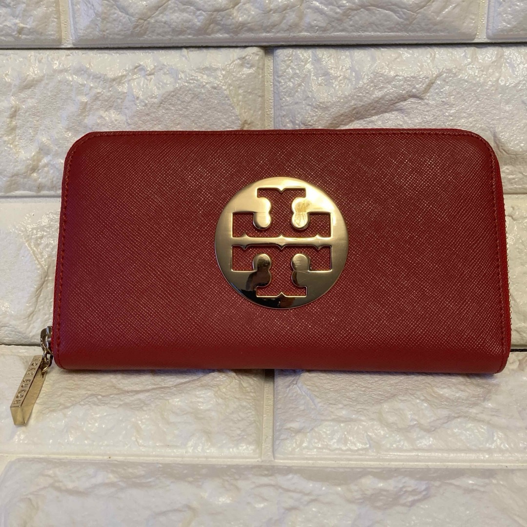 Tory Burch(トリーバーチ)の【美品】⭐️ TORY BURCH ⭐️ トリーバーチ ロゴエンブレム 長財布 レディースのファッション小物(財布)の商品写真