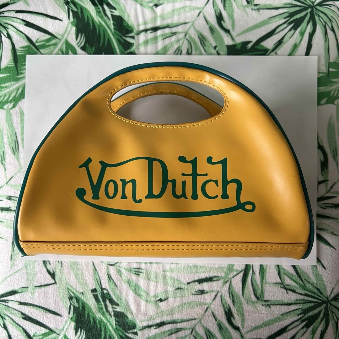 Von Dutch(ボンダッチ)の美品　黄色✖️緑色　ボンダッチ　Von Dutch  ミニバック　クラッチバック レディースのバッグ(クラッチバッグ)の商品写真