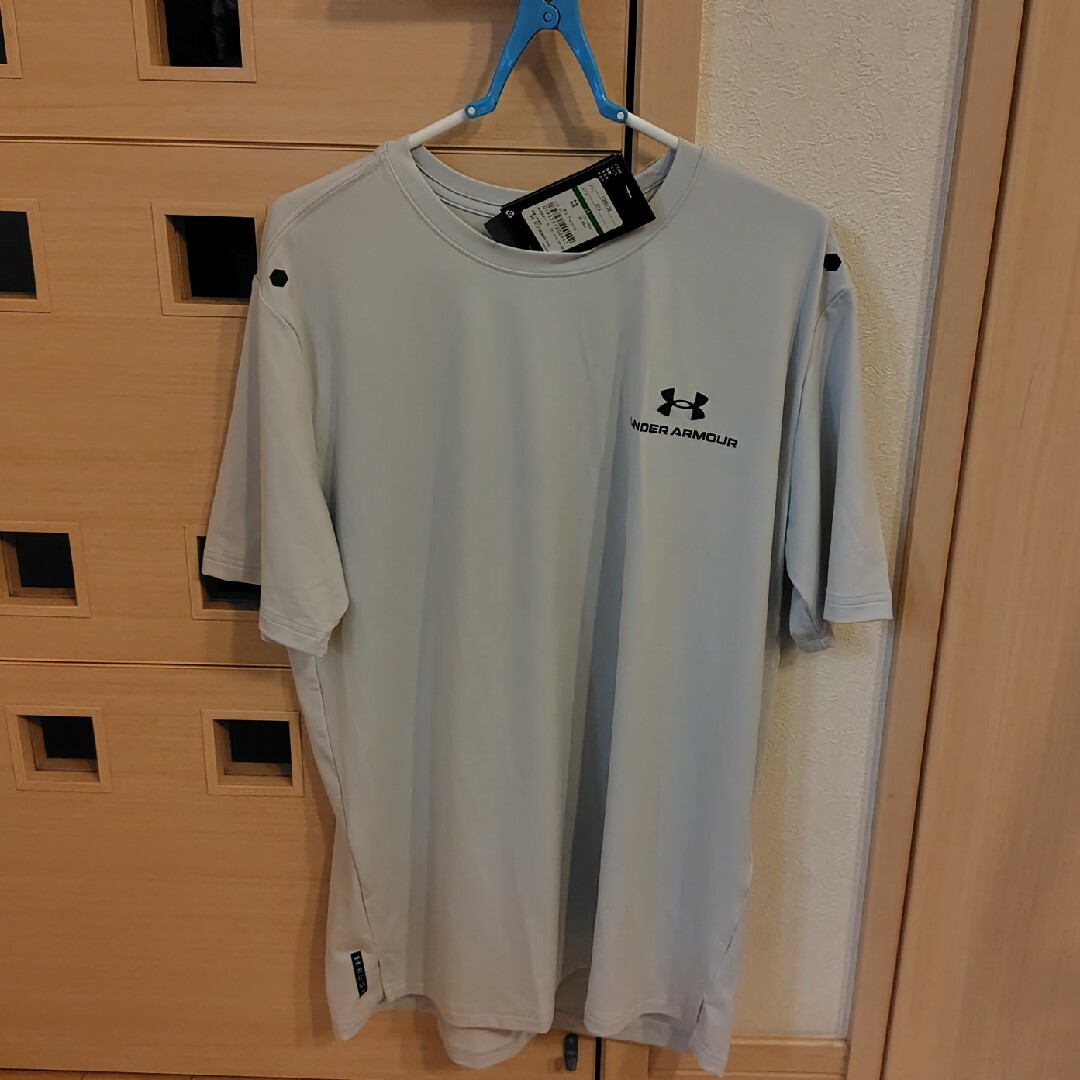 UNDER ARMOUR(アンダーアーマー)の【新品・未使用】アンダーアーマー　Tシャツ　Lサイズ メンズのトップス(Tシャツ/カットソー(半袖/袖なし))の商品写真