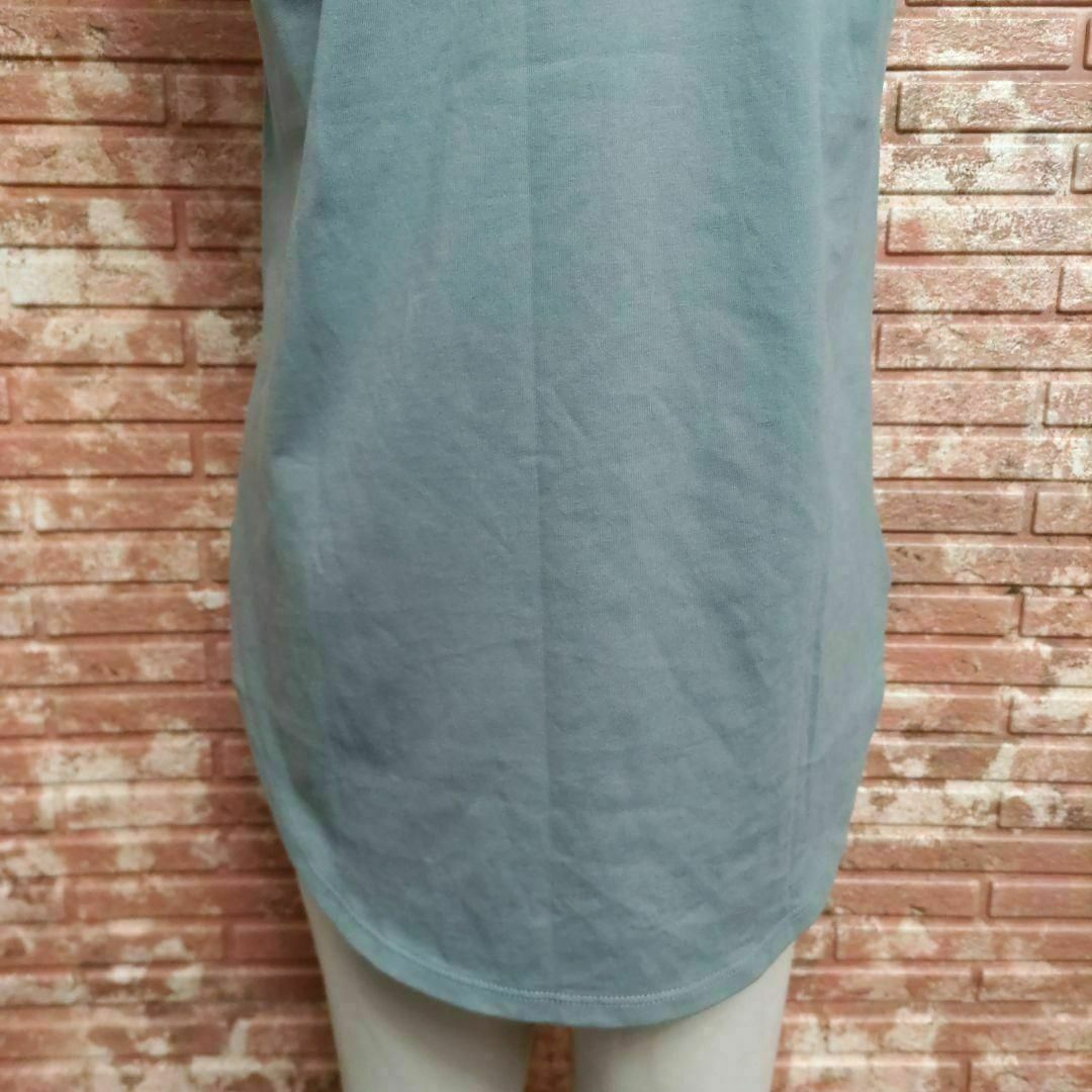 UNIQLO(ユニクロ)のユニクロ スムースコットン シャツテール ノースリーブTシャツ ブルー Sサイズ レディースのトップス(Tシャツ(半袖/袖なし))の商品写真