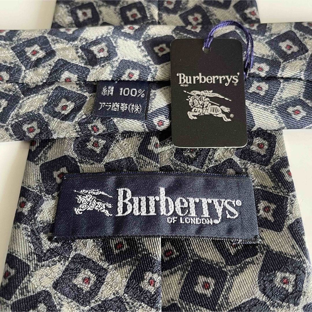 BURBERRY(バーバリー)の新品バーバリー　ネクタイ  メンズのファッション小物(ネクタイ)の商品写真