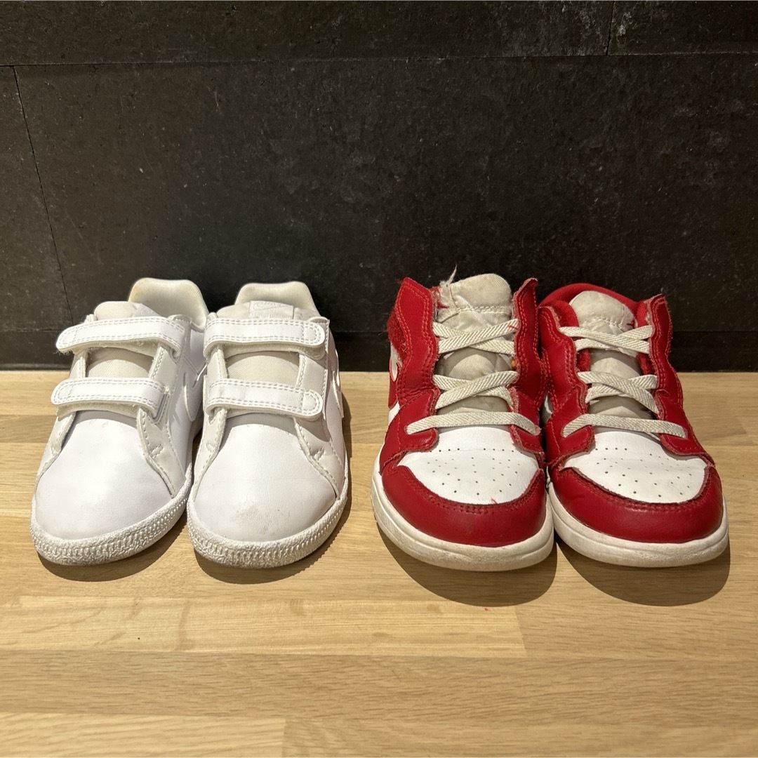 NIKE(ナイキ)のNIKE 2足セット　スニーカー　子供靴　ベビーシューズ キッズ/ベビー/マタニティのキッズ靴/シューズ(15cm~)(スニーカー)の商品写真