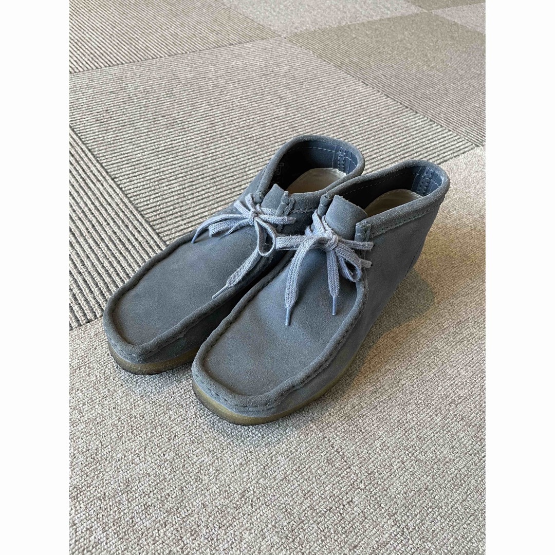 Clarks(クラークス)のクラークス　ワラビー　スウェード　ブーツ　UK8 26.5cm メンズの靴/シューズ(ブーツ)の商品写真