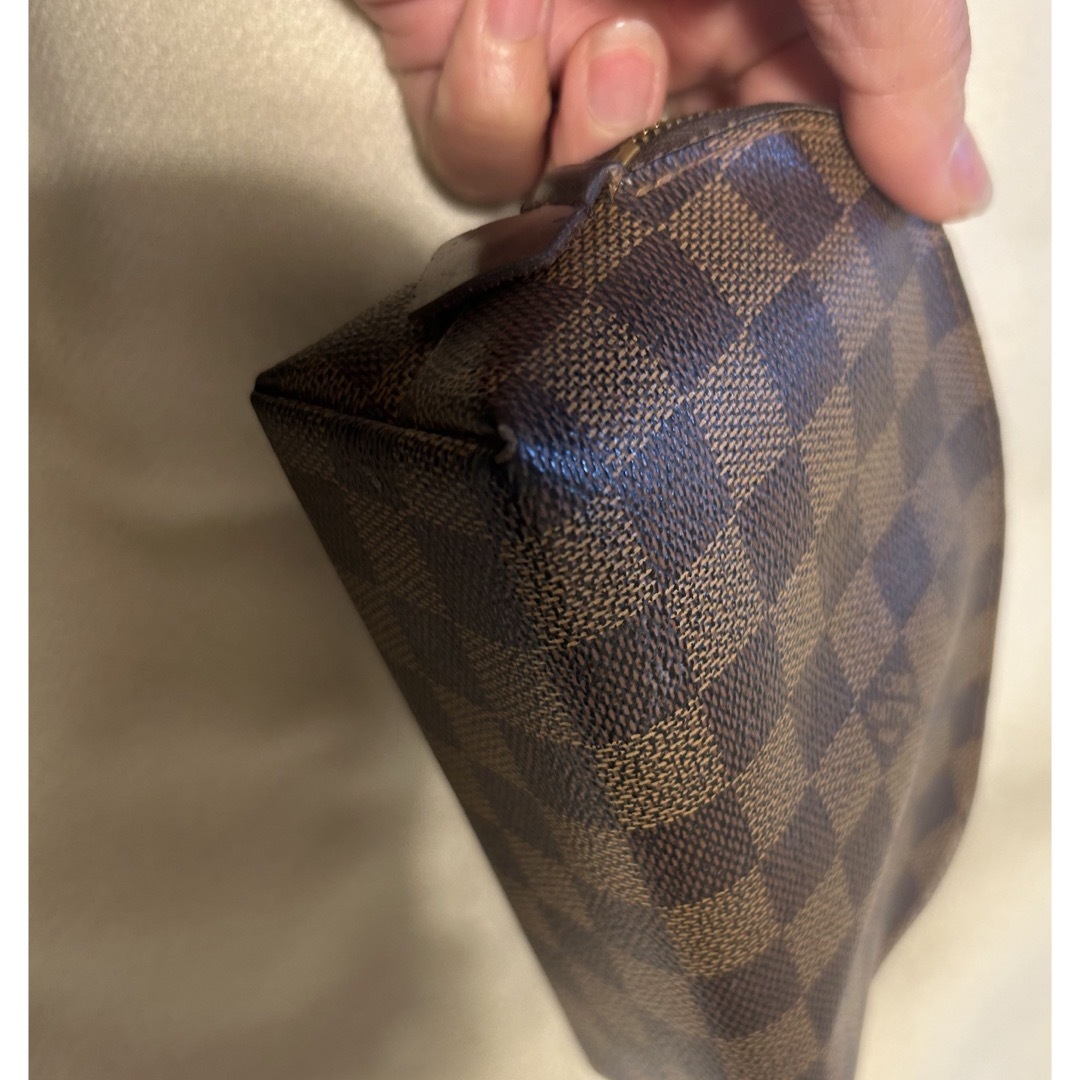 LOUIS VUITTON(ルイヴィトン)のLV LOUIS VUITTON ヴィトン　ダミエポーチ レディースのファッション小物(ポーチ)の商品写真