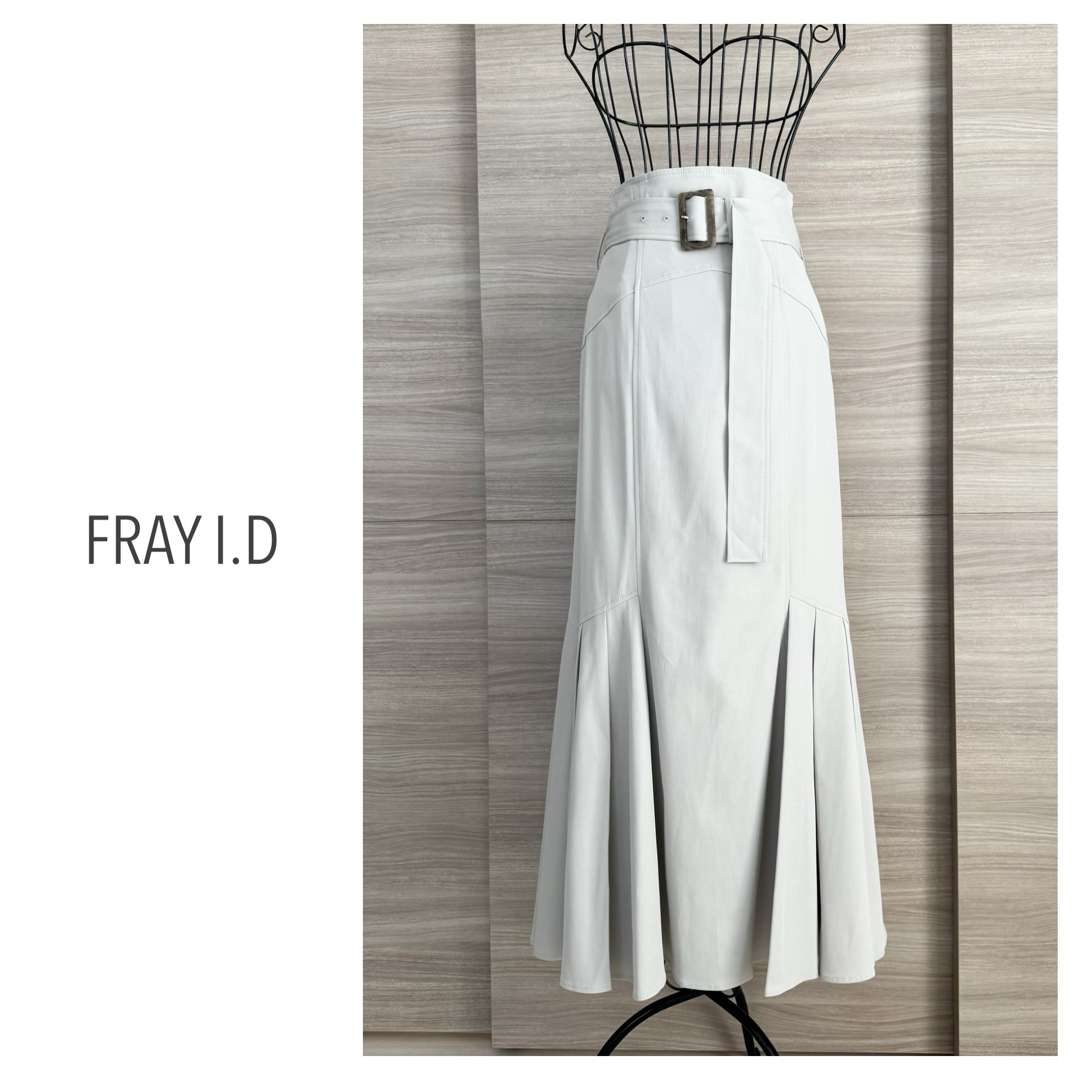 FRAY I.D(フレイアイディー)のFRAY I.D フレイアイディー　ハイウエストベルテッドマーメイドスカート レディースのスカート(ロングスカート)の商品写真