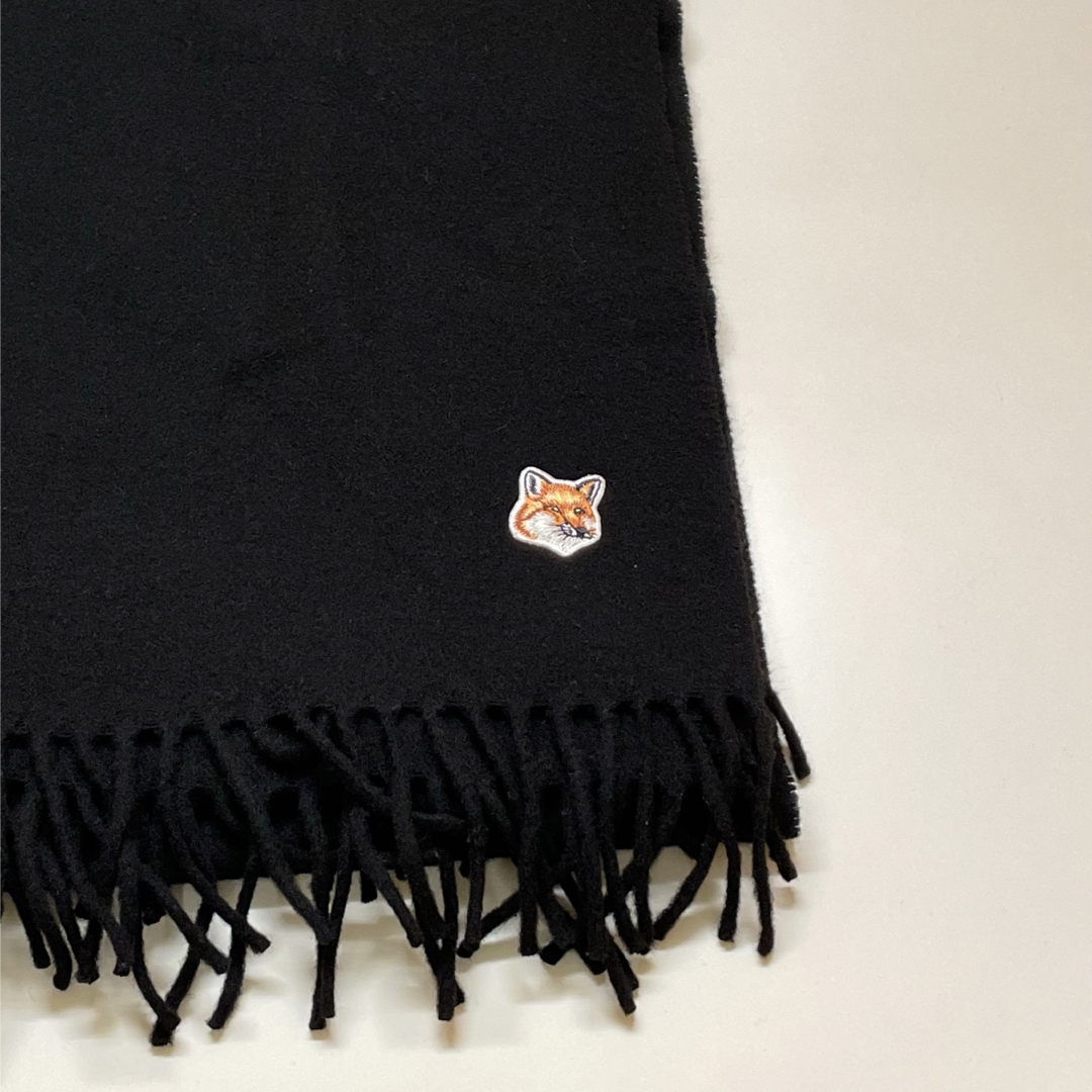 MAISON KITSUNEメゾンキツネ フォックスヘッド マフラー MAISON KITSUNEメゾンキツネ フォックスヘッド マフラー