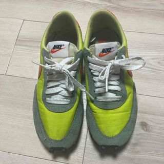 ナイキ(NIKE)のNIKE スニーカー　23.5センチ(スニーカー)