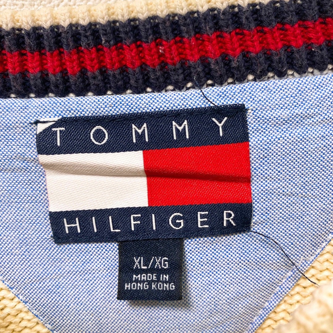 TOMMY HILFIGER(トミーヒルフィガー)のトミーヒルフィガー　ニット　セーター　無地　刺繍ロゴ　男女兼用　生成色　XL メンズのトップス(ニット/セーター)の商品写真