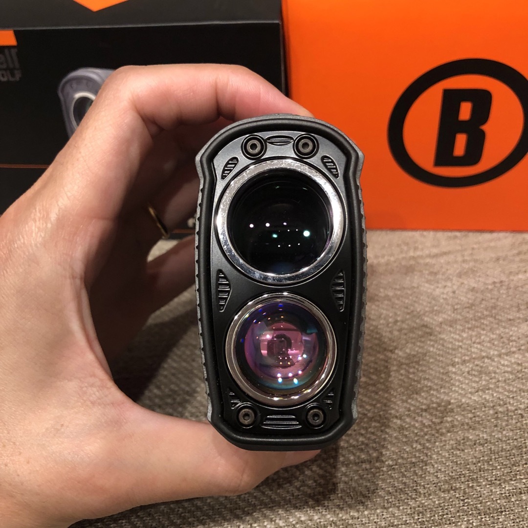 ブッシュネル｜Bushnell ゴルフ用レーザー距離計 ピンシーカープロXEジョ チケットのスポーツ(ゴルフ)の商品写真