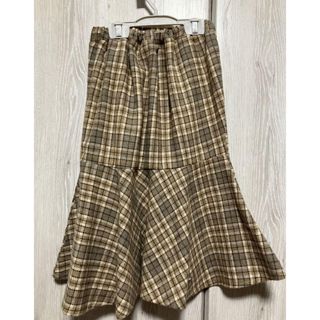 キッズ　あったかスカート　女の子　120cm チェック　かわいい キッズ/ベビー/マタニティのキッズ服女の子用(90cm~)(スカート)の商品写真