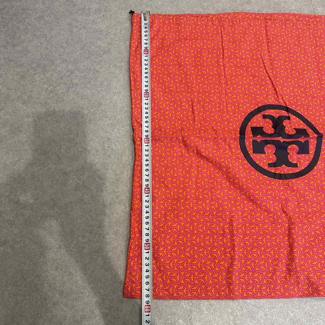 Tory Burch(トリーバーチ)のtoryburch トリーバーチ 保存袋　専用袋　巾着袋　収納袋　バッグ レディースのバッグ(ショップ袋)の商品写真