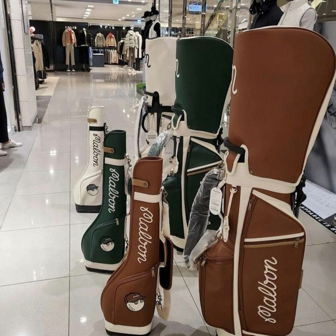 マルボン ゴルフ キャディバッグ malbon golf クラシック バック茶色 スポーツ/アウトドアのゴルフ(バッグ)の商品写真