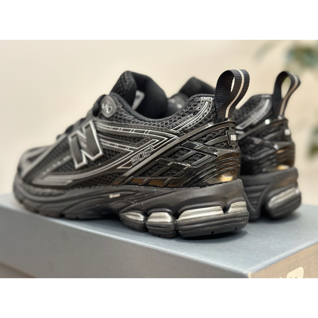 New Balance(ニューバランス)の人気モデル！New Balance M1906RCH 29.0㎝ ニューバランス メンズの靴/シューズ(スニーカー)の商品写真