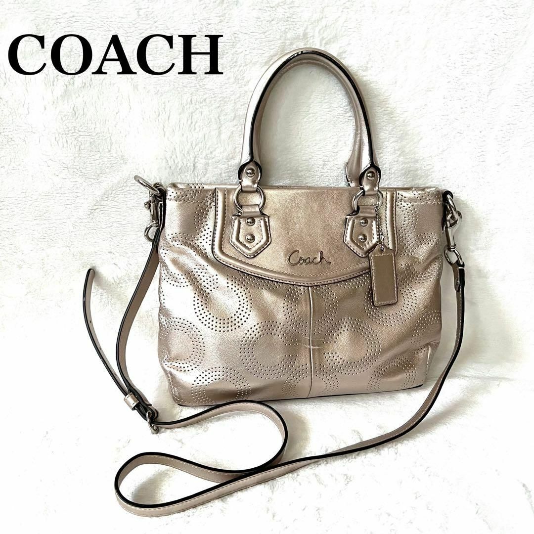 COACH(コーチ)のCOACH コーチ　オプアート ドット ロゴ レザー ショルダーバッグ レディースのバッグ(ショルダーバッグ)の商品写真