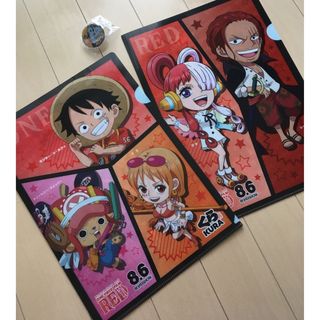 ワンピース(ONE PIECE)のワンピース⭐️クリアファイル2枚＋オリジナルマグネット1個(クリアファイル)