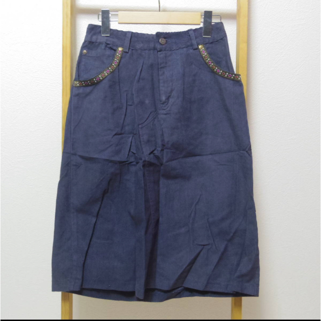 □マディー 台形スカート ネイビー色 フリーサイズ 綿 インド製 エスニック レディースのスカート(ひざ丈スカート)の商品写真