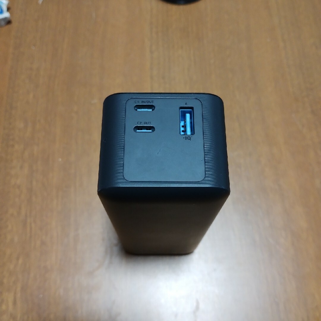 Anker(アンカー)のAnker 737 Power Bank (PowerCore 24000) スマホ/家電/カメラのスマートフォン/携帯電話(バッテリー/充電器)の商品写真