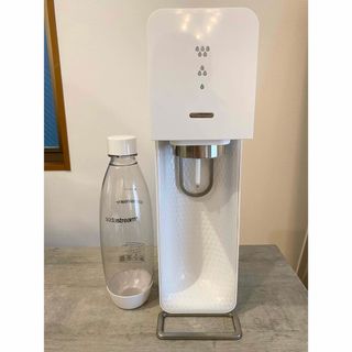 Sodastream ソーダストリーム ボトルつき(調理機器)