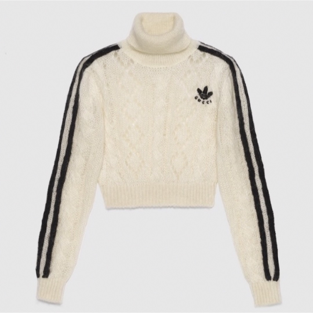 Gucci(グッチ)の新品タグ付き！グッチadidasコラボトレフォイルエンブロイダリー モヘヤニット レディースのトップス(ニット/セーター)の商品写真