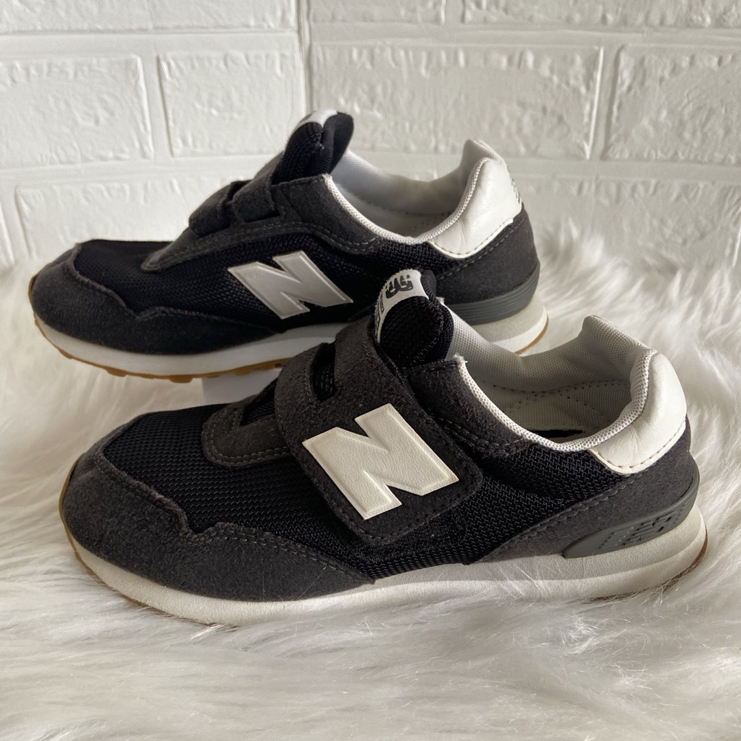 New Balance(ニューバランス)のNEW BALANCEニューバランス　スニーカー　21cm キッズ/ベビー/マタニティのキッズ靴/シューズ(15cm~)(スニーカー)の商品写真