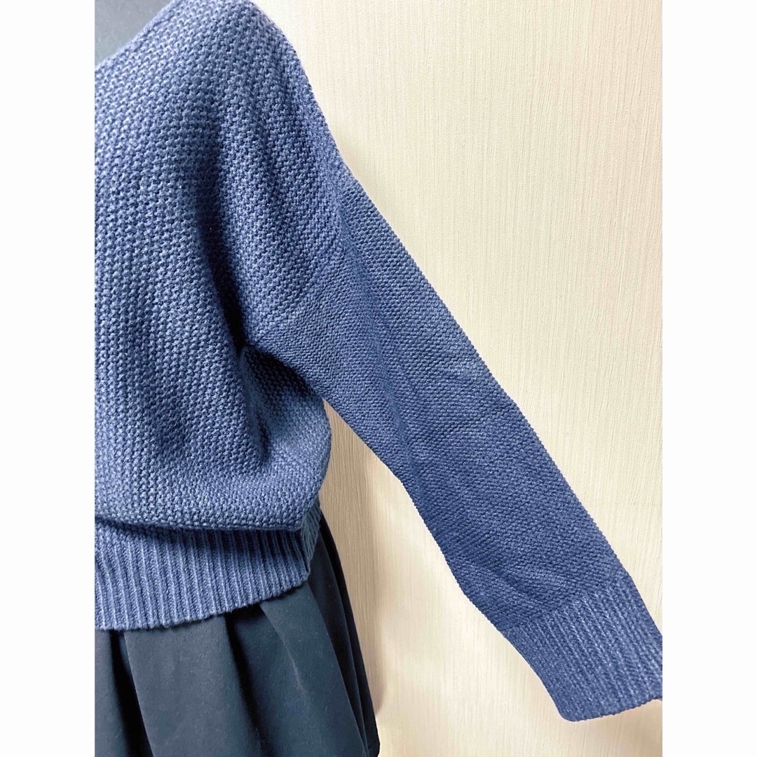 GU(ジーユー)の新品同様●ネイビー●ニット●GU●Ｌサイズ●紺 レディースのトップス(ニット/セーター)の商品写真