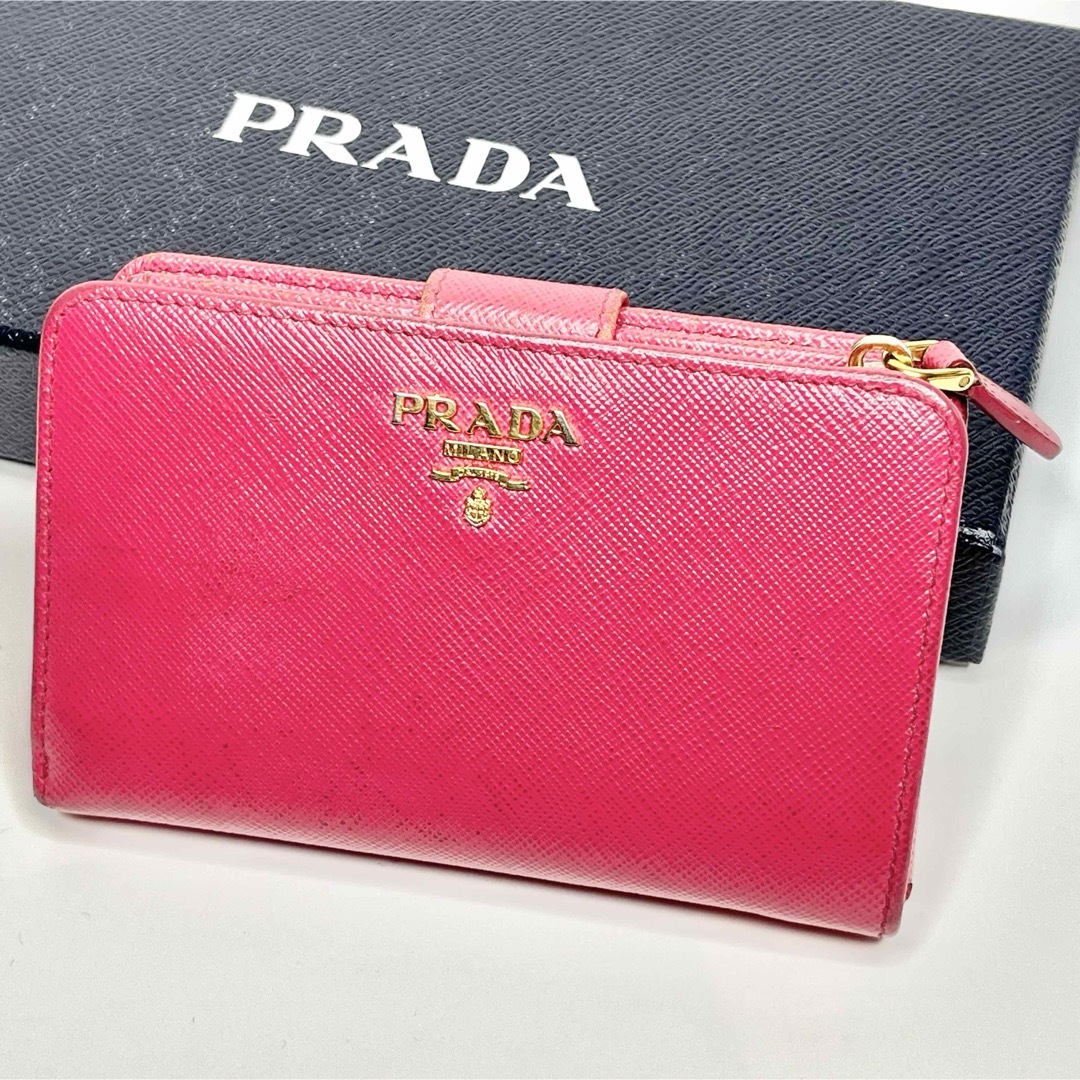 PRADA(プラダ)のPRADA プラダ 折り財布 サフィアーノ L字ファスナー ゴールド メタル レディースのファッション小物(財布)の商品写真