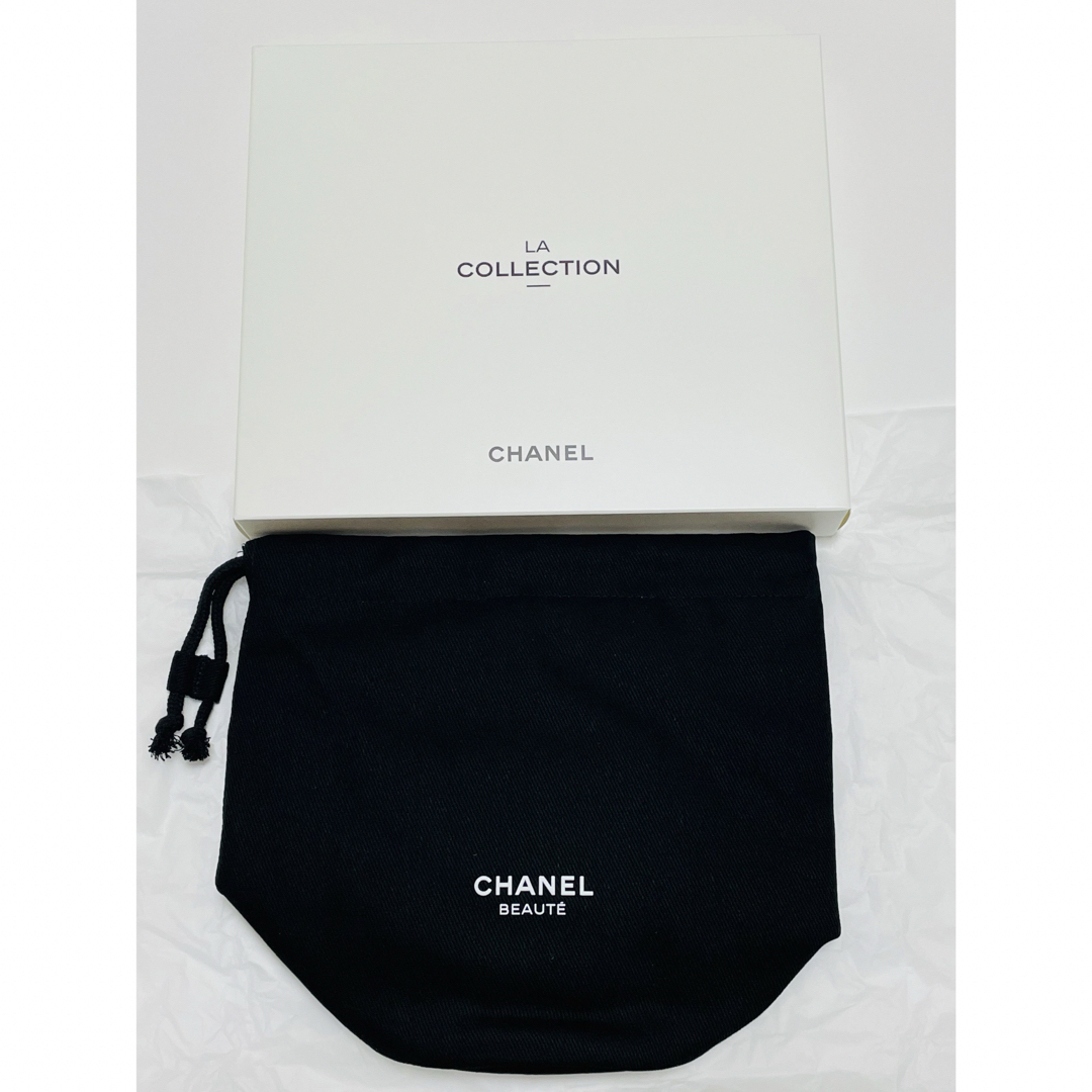 CHANEL(シャネル)のシャネル ラ コレクション非売品ノベルティ 巾着 ポーチ ノマドポーチ レディースのファッション小物(ポーチ)の商品写真