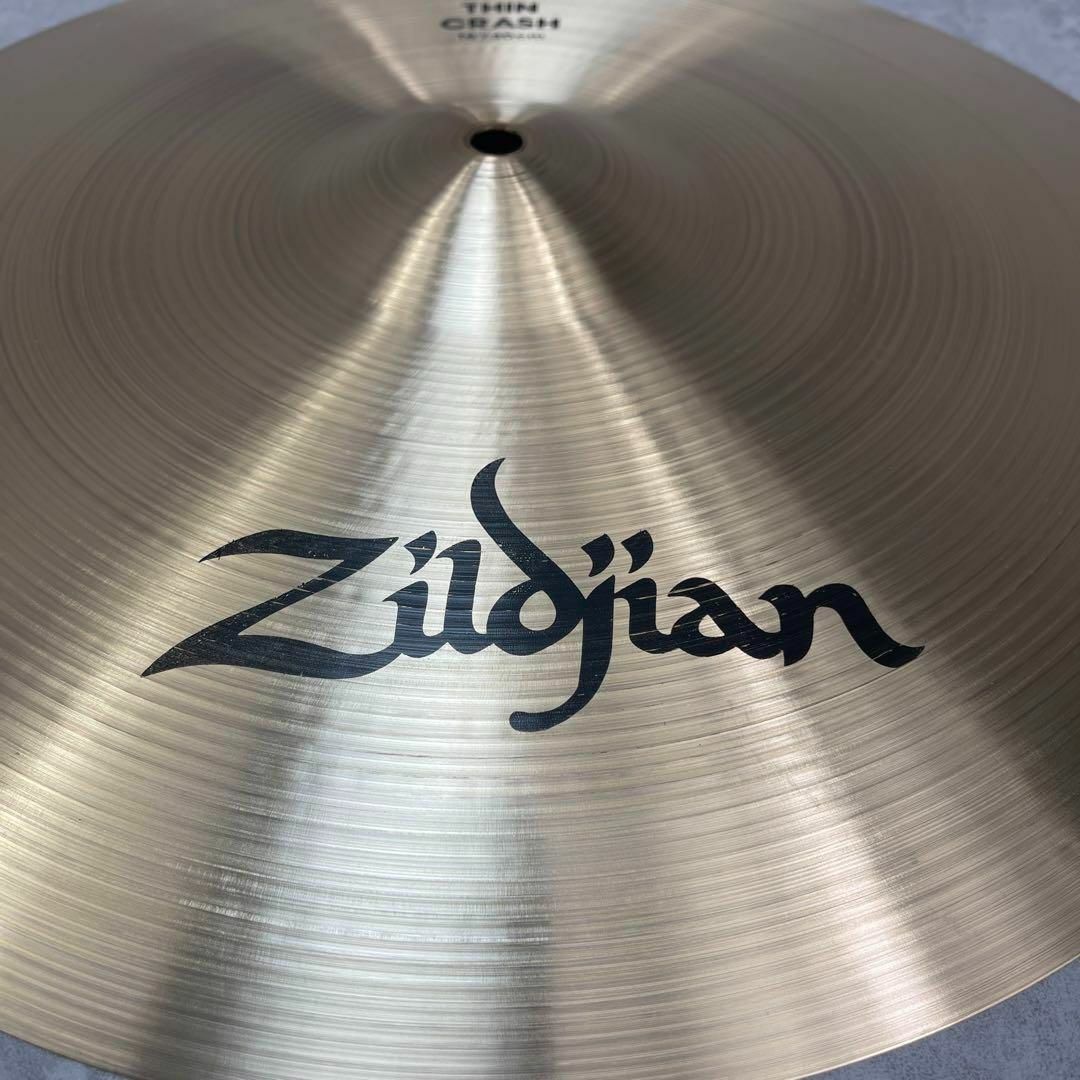 Zildjian(ジルジャン)の打痕なし 未使用級 Zildjian シンバル THIN CRASH 16インチ 楽器のドラム(シンバル)の商品写真