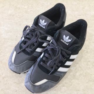 アディダス(adidas)のアディダススニーカー ZX700 D65287(スニーカー)