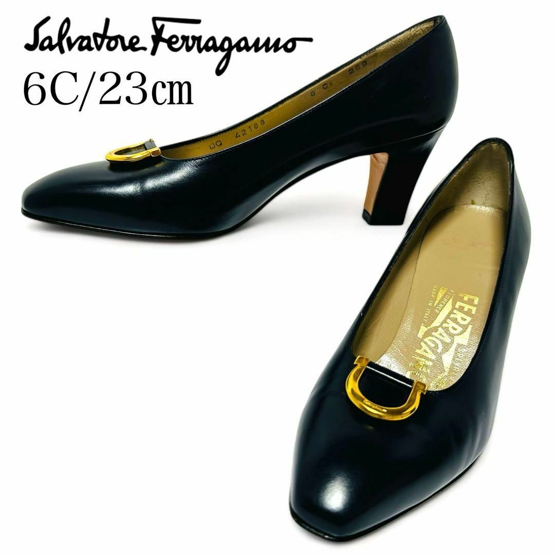 Salvatore Ferragamo(サルヴァトーレフェラガモ)の美品✨フェラガモ 6C/約23cm レザー パンプス ガンチーニ 金具 濃紺 レディースの靴/シューズ(ハイヒール/パンプス)の商品写真