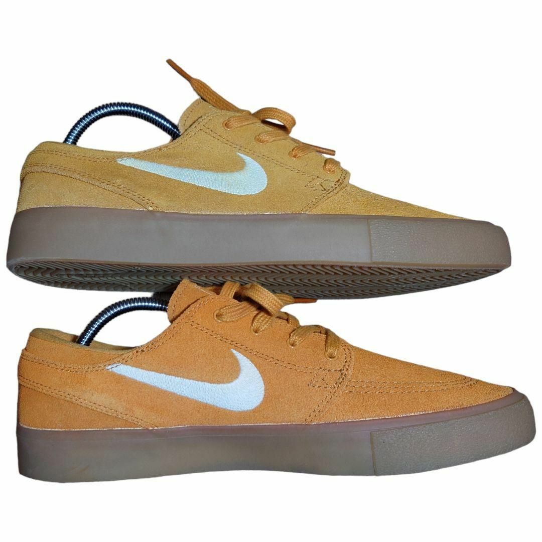 NIKE SB ZOOM STEFAN JANOSKI　スウェード　ナイキ メンズの靴/シューズ(スニーカー)の商品写真