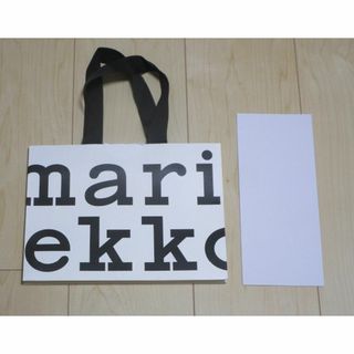 marimekko - 【難あり】マリメッコ marimekko 紙袋 ショップ袋