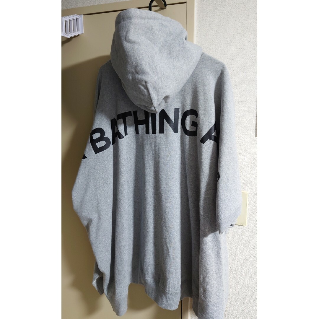 A BATHING APE(アベイシングエイプ)の【試着のみ】BAPE PONCHO PULLOVER HOODIE L メンズのトップス(パーカー)の商品写真