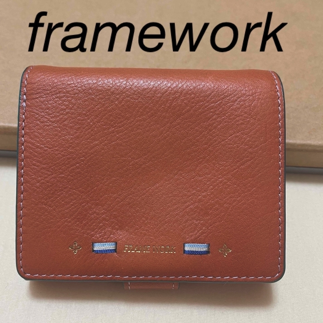 FRAMeWORK(フレームワーク)のframework 二つ折り財布　ウォレット レディースのファッション小物(財布)の商品写真