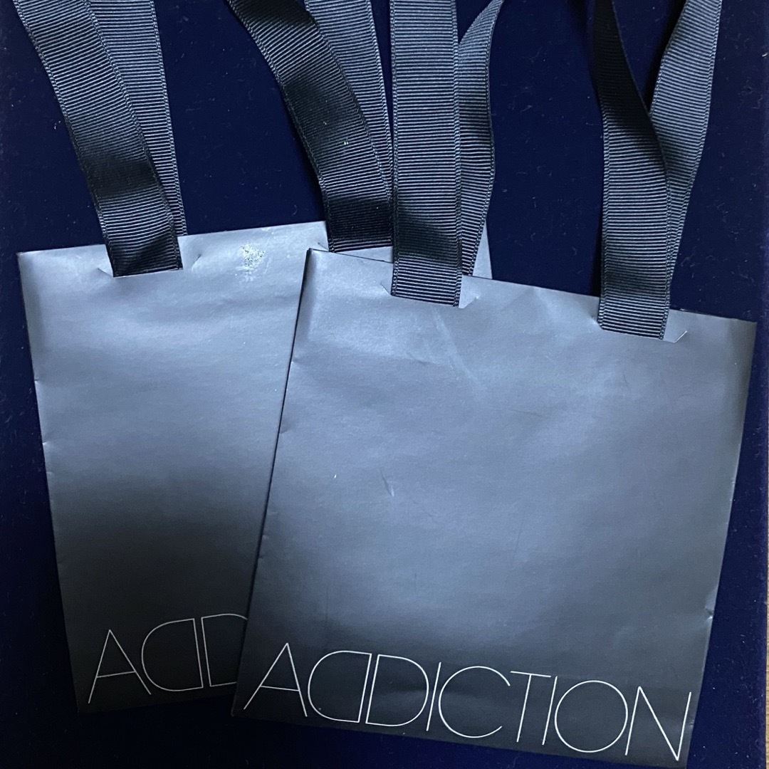 ADDICTION(アディクション)のアディクション 紙袋 レディースのバッグ(ショップ袋)の商品写真