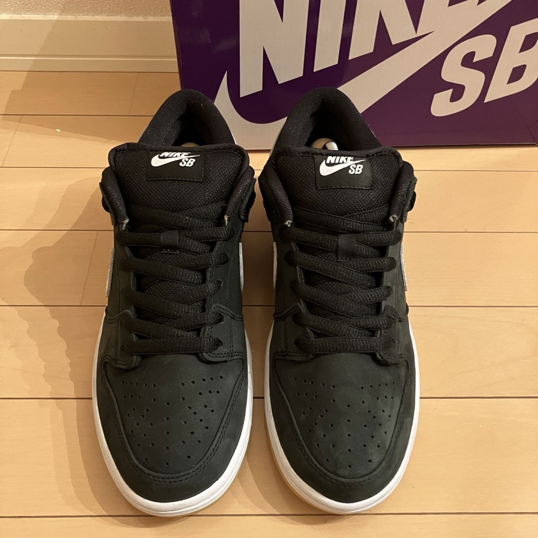 NIKE(ナイキ)の込 未使用に近い★Nike SB Dunk LowPro★Black/White メンズの靴/シューズ(スニーカー)の商品写真