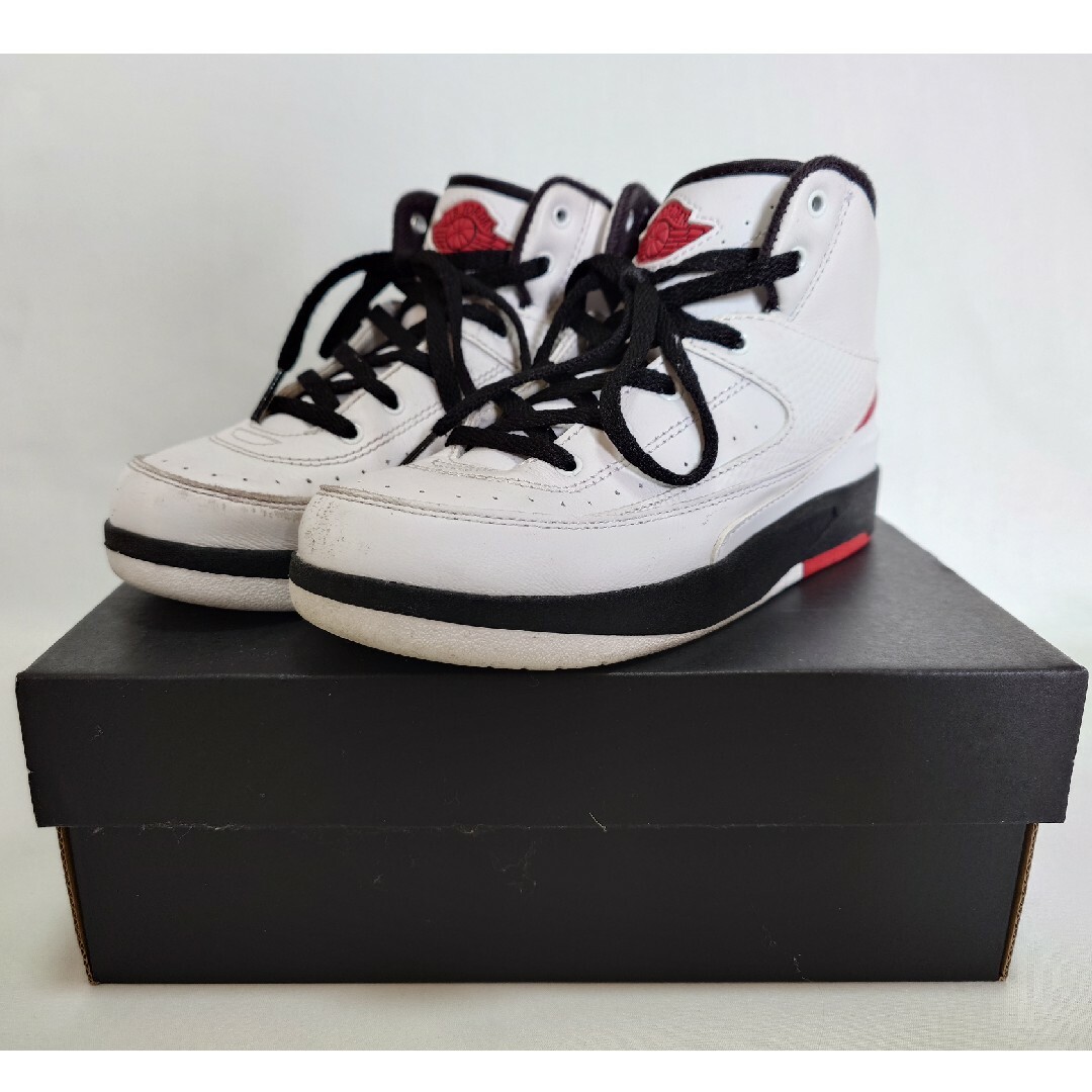 Jordan Brand（NIKE）(ジョーダン)のAir Jordan 2 chicago キッズ/ベビー/マタニティのキッズ靴/シューズ(15cm~)(スニーカー)の商品写真