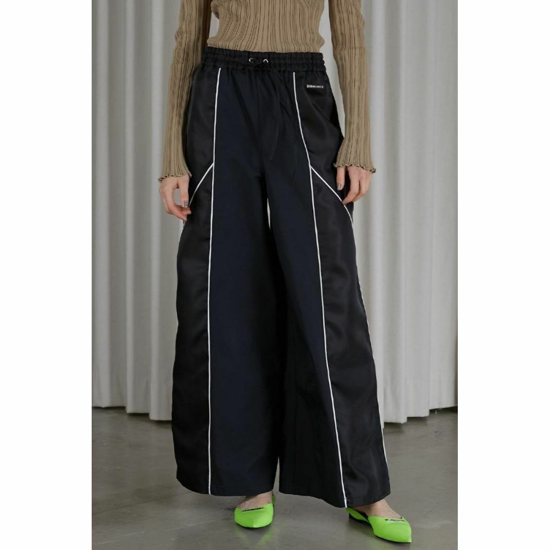 ㊱ 新作 新品 プランクプロジェクト Satin Track Pants BLK レディースのパンツ(カジュアルパンツ)の商品写真