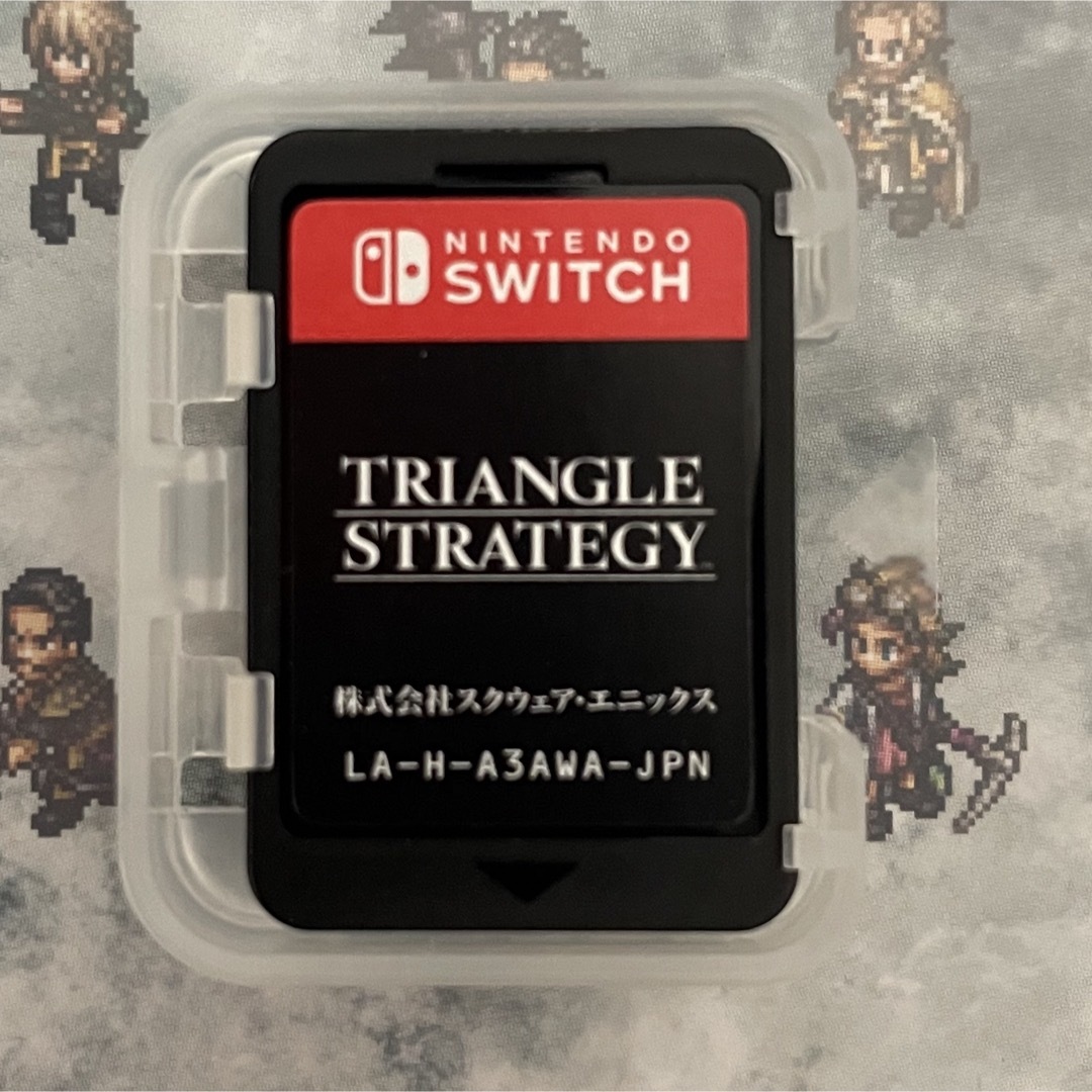 Nintendo Switch(ニンテンドースイッチ)のTRIANGLE STRATEGY（トライアングルストラテジー） エンタメ/ホビーのゲームソフト/ゲーム機本体(家庭用ゲームソフト)の商品写真