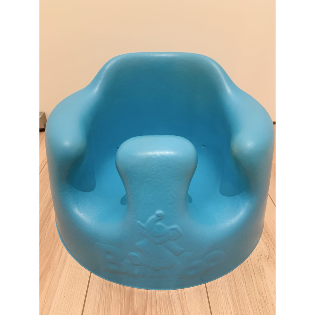 Bumbo(バンボ)のBumbo バンボ ベビー椅子 チェア ローチェア 2個 双子 セット おまとめ キッズ/ベビー/マタニティのキッズ/ベビー/マタニティ その他(その他)の商品写真