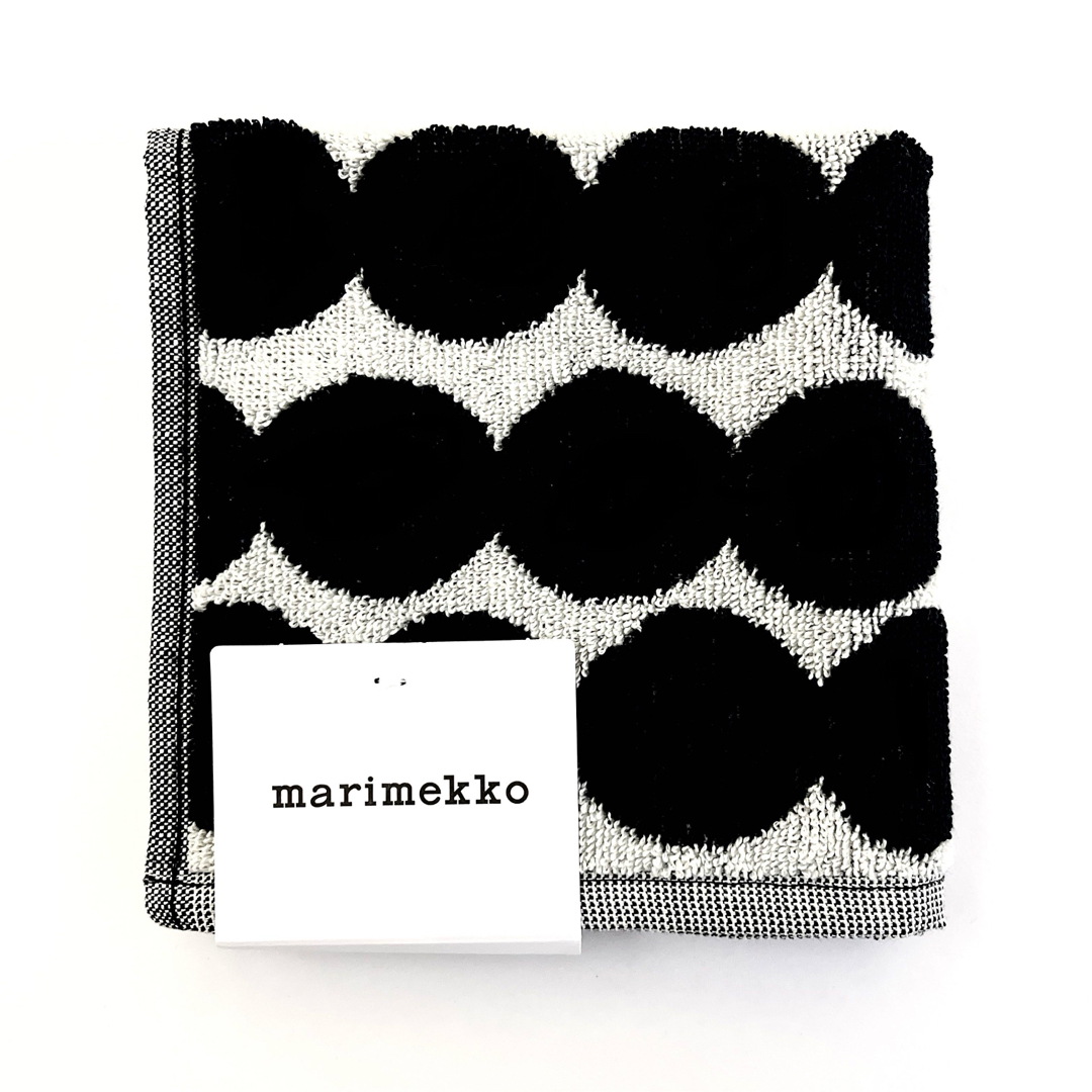 marimekko(マリメッコ)の【新品未使用】marimekko マリメッコ　タオルハンカチ　ラシィマット　黒 レディースのファッション小物(ハンカチ)の商品写真