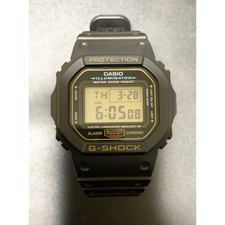 ジーショック(G-SHOCK)の短期間出品　DW-5600EG ゴールド液晶　(腕時計(デジタル))