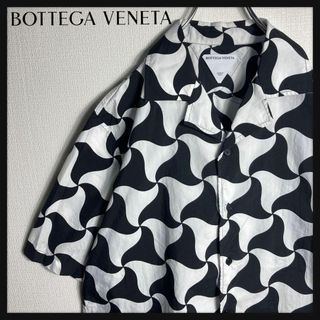 ボッテガヴェネタ(Bottega Veneta)の【美品】ボッテガヴェネタ　ウェービートライアングルオープンカラー　半袖シャツ(シャツ)