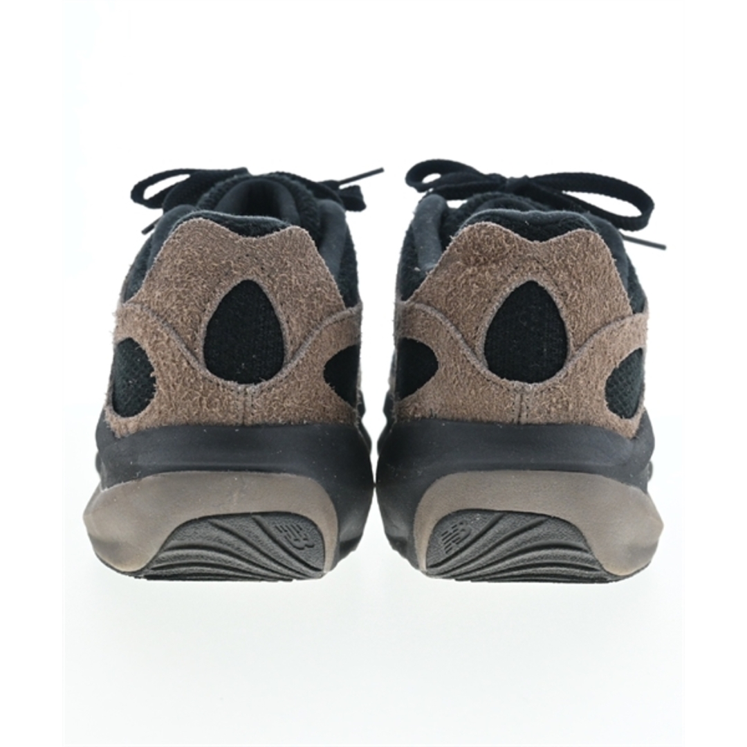 New Balance(ニューバランス)のNew Balance スニーカー 28cm 黒xチャコールグレー 【古着】【中古】 メンズの靴/シューズ(スニーカー)の商品写真