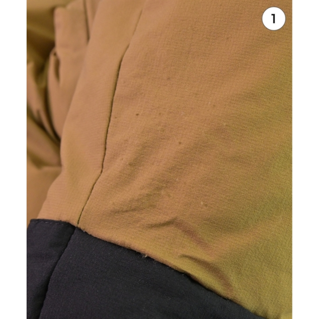 THE NORTH FACE ダウンジャケット/ダウンベスト XS ベージュ 【古着】【中古】 メンズのジャケット/アウター(ダウンジャケット)の商品写真